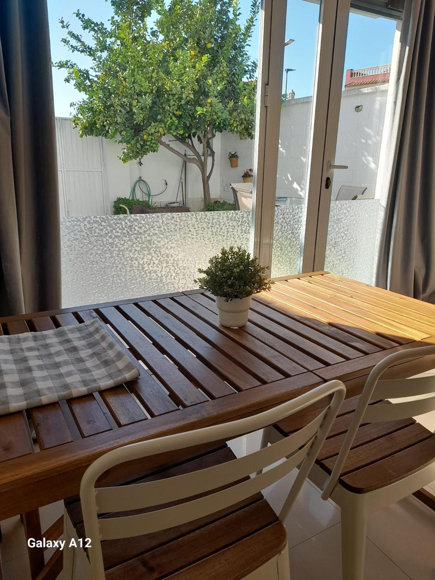 Acogedor Loft A 30 Minutos De La Playa Y Montana Leilighet Lebrija Eksteriør bilde